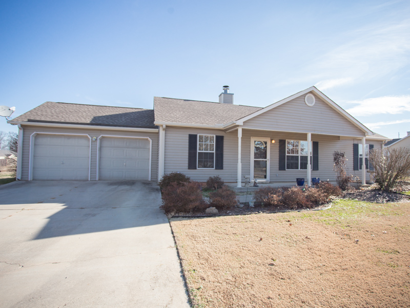 Post image for 107 Meadow Green Drive New Market